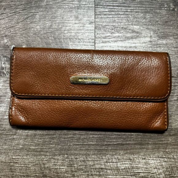 Michael Kors Handbags - Michael Kors Brown Wallet